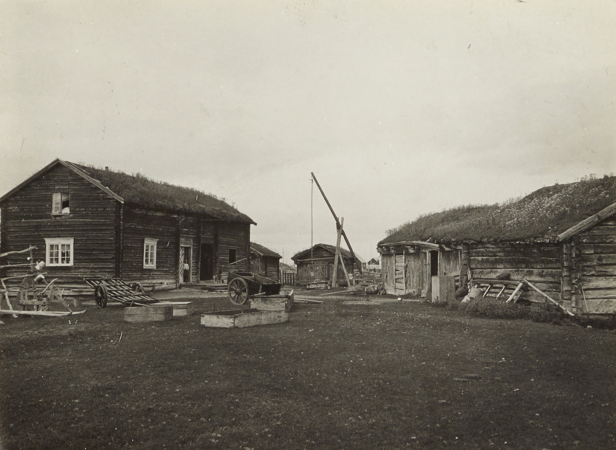 Se de unike gamle bildene fra Finnmark