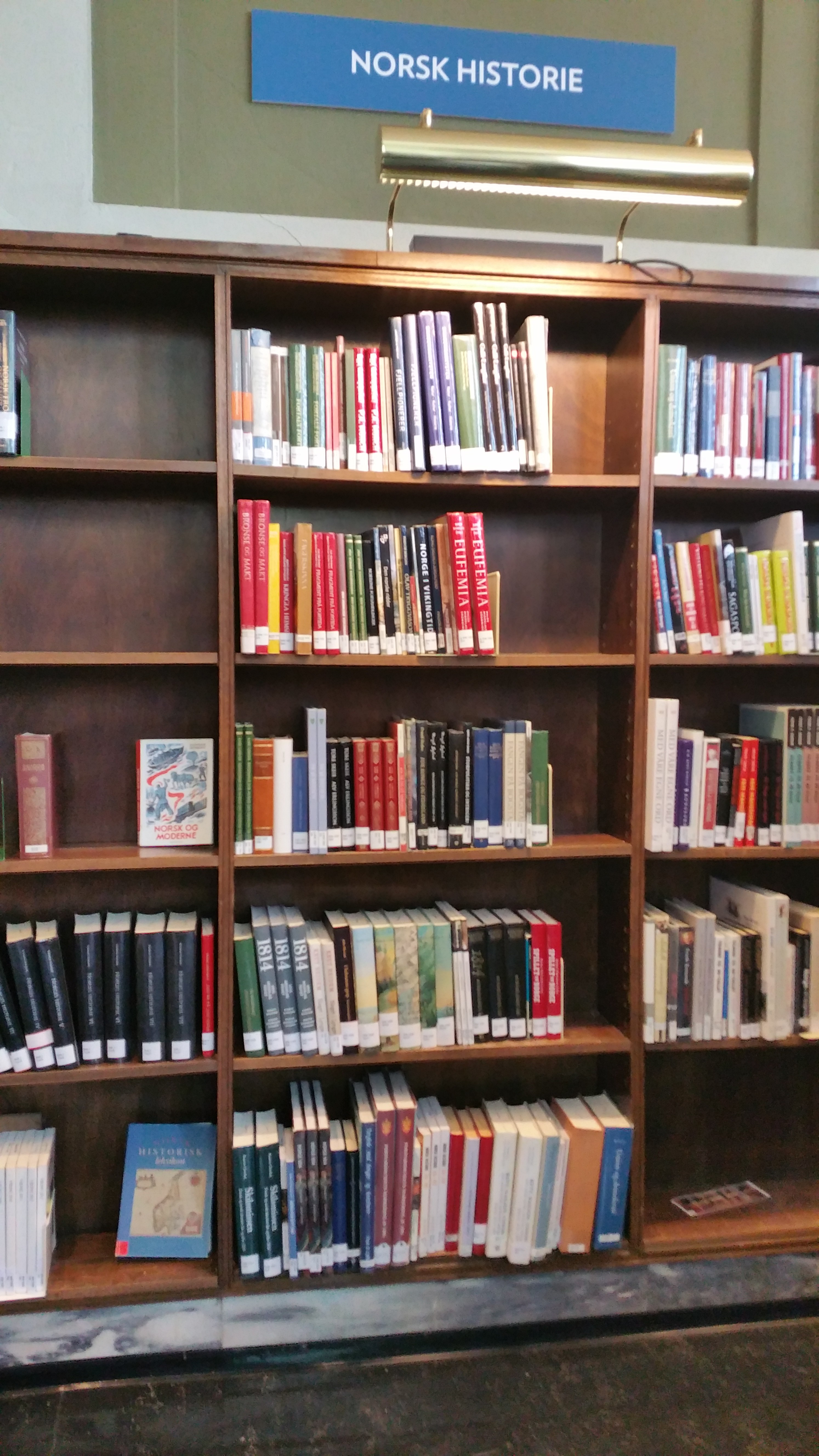 Fritt Ord støtter kvenske bibliotekprosjekter