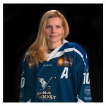 Sanna Filpus Øvervoll Sentteri Syntyny: 1976 Torniossa Ammatti: Matematikan ja kemian lektori Pelikärriääri: Tromsø Hockey 2012 KUVA: JENS-MORTEN ØVERVOLL