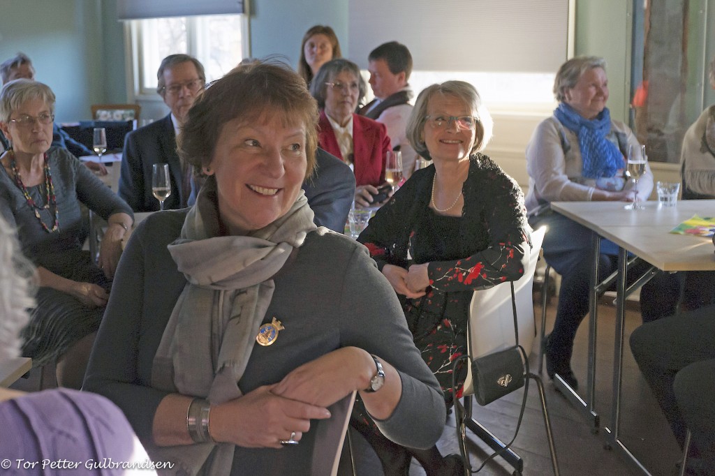 Osloordfører Marianne Borgen følger interessert med. KUVA TOR PETTER GULBRANDSEN