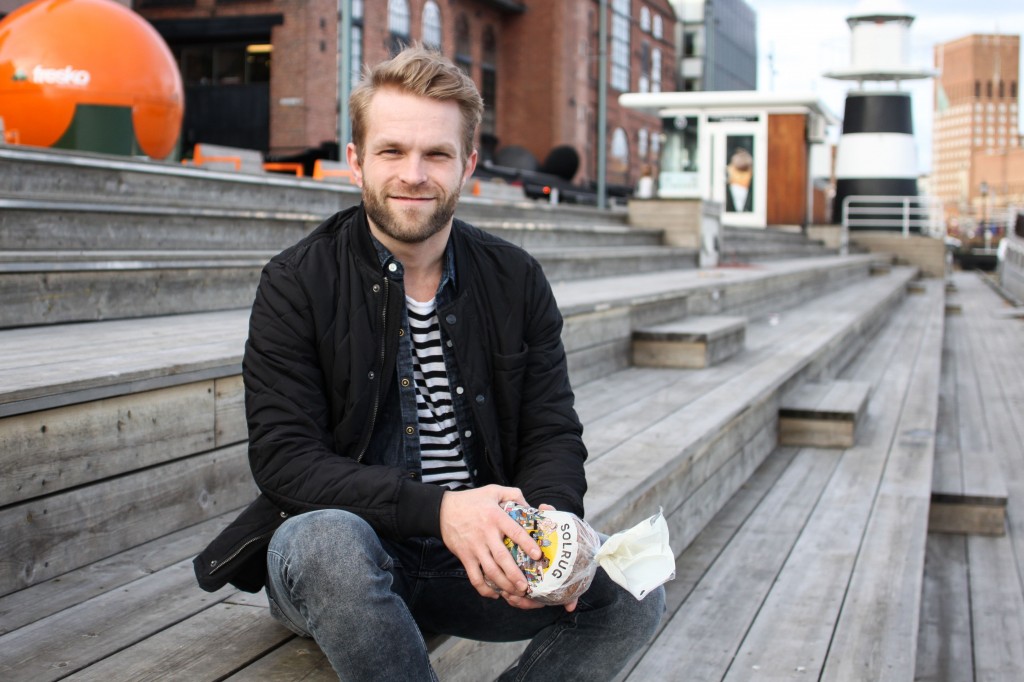 Magnus Högnäs päätyi Osloon opiskelemaan vuonna 2010. Nykyään hän on yksityisyrittäjä, jonka tavoitteena on saada norjalaiset rakastamaan suomalaista ruisleipää. KUVA KAROLIINA HUHTANEN
