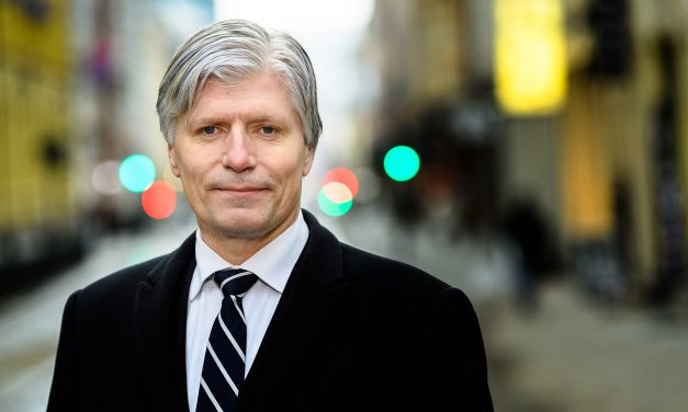 – Det er en kontinuerlig faglig vurdering for å beskrive historien så korrekt som mulig