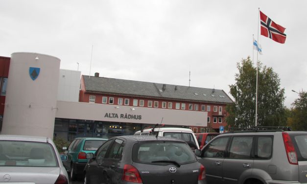 – Skal man først åpne for noen flagg, så skal man åpne for alle