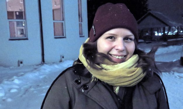 Kväänin kielikonsulentti Naavuonhoon