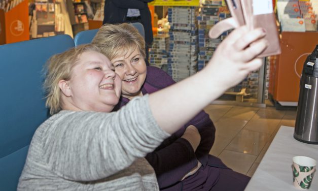 Fikk både selfie og kvenprat med Statsministeren