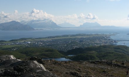 Går for fysisk oppmøte i Bodø