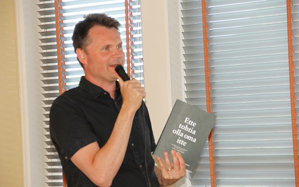 Meänkielen ja kväänin käänttääjäkoulutus ei ala ensi vuona