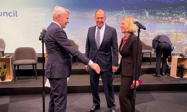 «Som naboer må vi ha god kontakt»