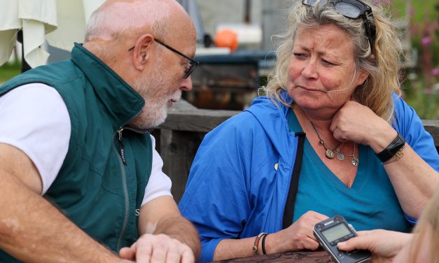 Fargelegger høsten med kulturverksted