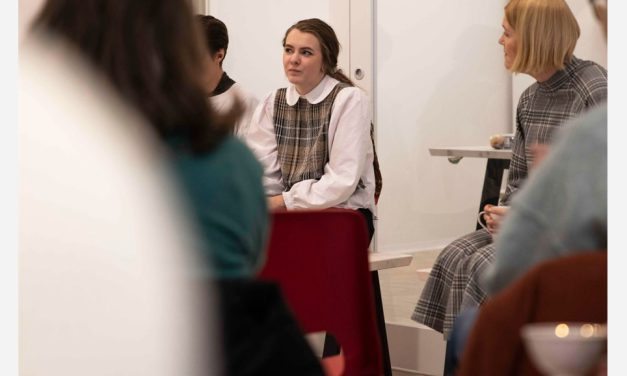 Kunst, jobb og kos før studentlivet står for tur