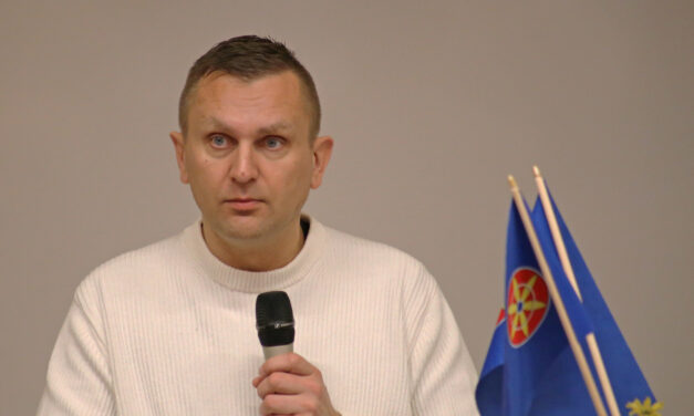 Isaksen trekker seg fra ledervervet