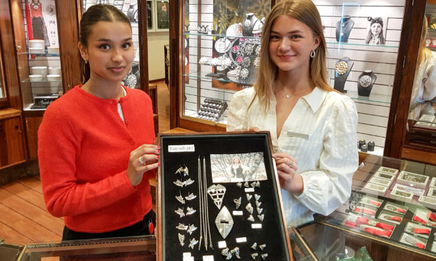 Selger kvensølv både til hverdag og til fest