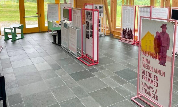 Aina vierolainen – Alltid en fremmed