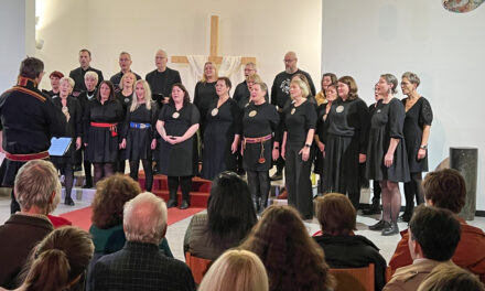 Ruijan Radio: Salmer og forsoning