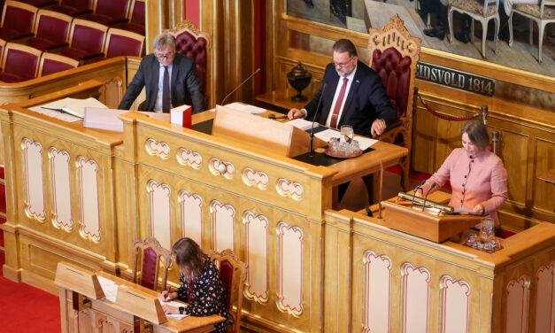 Ruijan Radio: Valgets kvaler, gladsak fra Tana pluss prat om kvener som urfolk