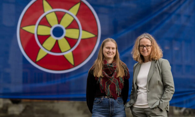 Flagget for kvenene: Håper andre følger etter