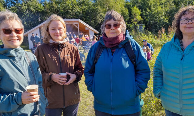 Det vekket minner å se brødrene Lindbäck jobbe med laksestengselet