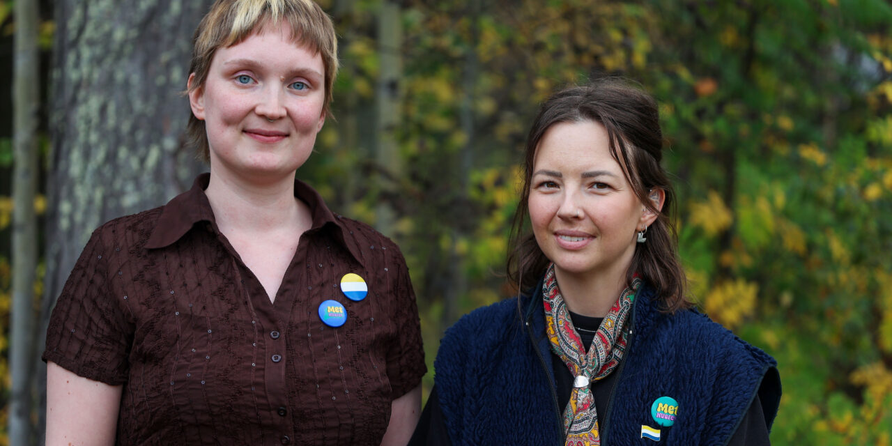 Karin og Fanny søker unge kvener: – Vi har så mye felles