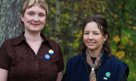 Karin og Fanny søker unge kvener: – Vi har så mye felles