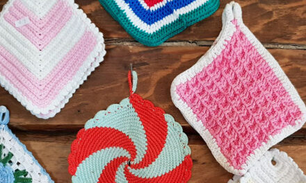 Fargerikt på kjøkkenet • Köökistä löyttyy färrii