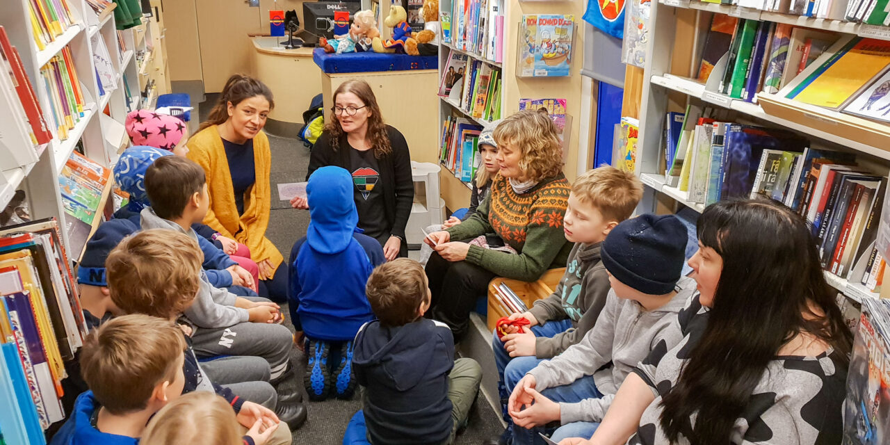 Ruijan Radio: Samarbeid må til og temmelig tøysetullete barnebok