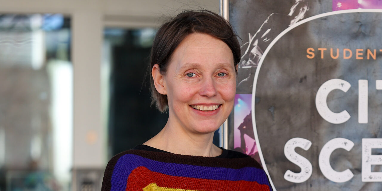 Tatt på fersken av ruijanradio-Frank: – E det sant?