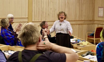 Utfordret – men ikke vippet av tronen