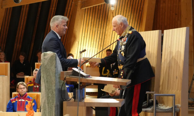 Ministeren vil ikke utrede urfolksstatus